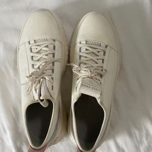 Cole Haan Women's Generation Zerogrand II Lace Up Sneakers  vegan size 8